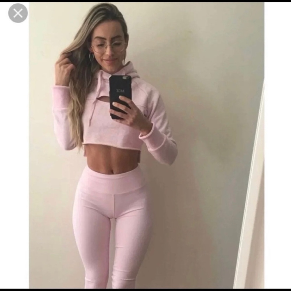 Gymshark crop hoodie -SOLD